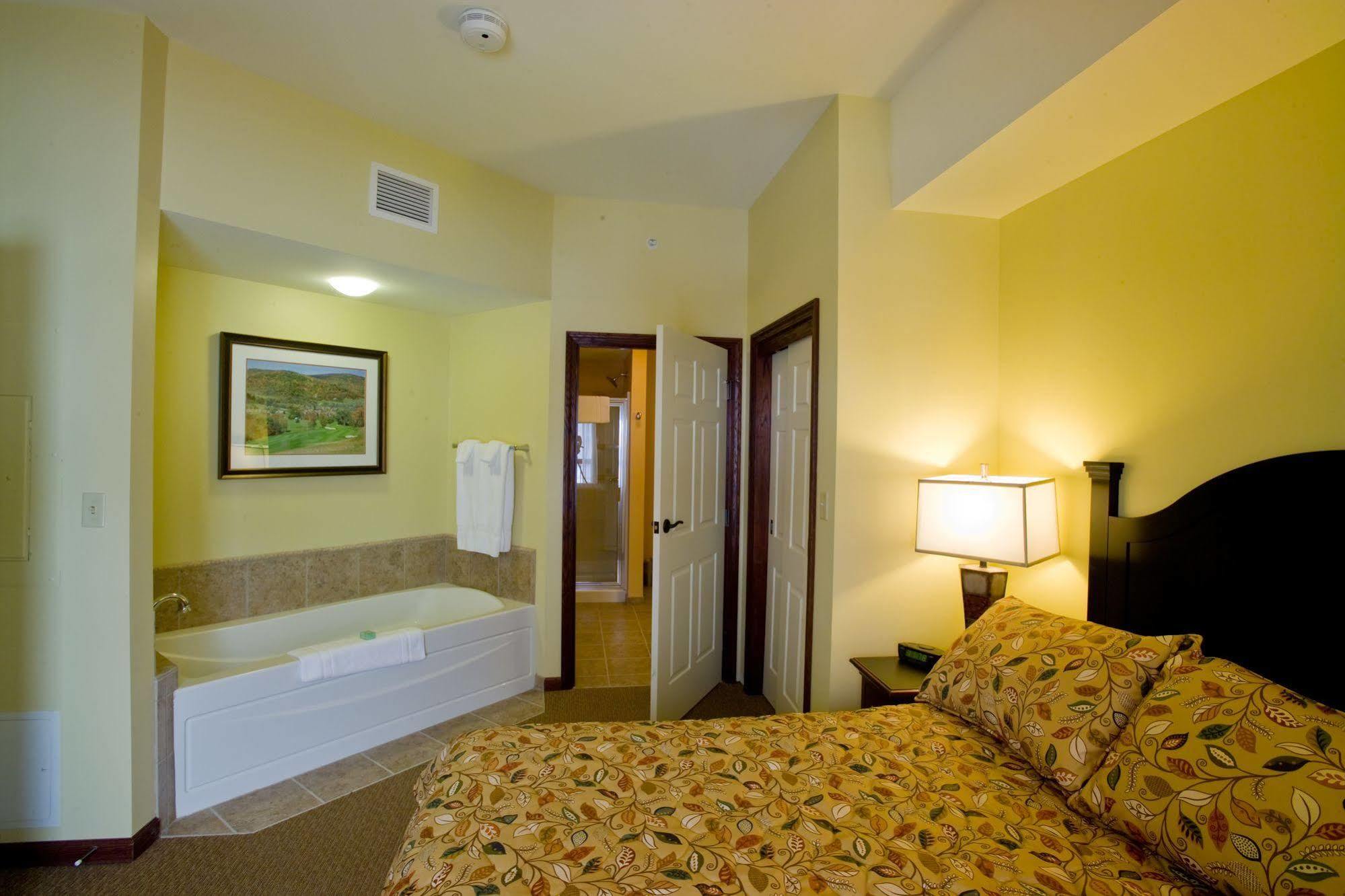 Hotel The Tamarack Ellicottville Exterior foto